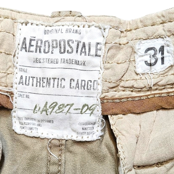 Aeropostale Mens Cargo Shorts 31” Y2K Beige Button Drawstring Distressed Baggy - Picture 4 of 10